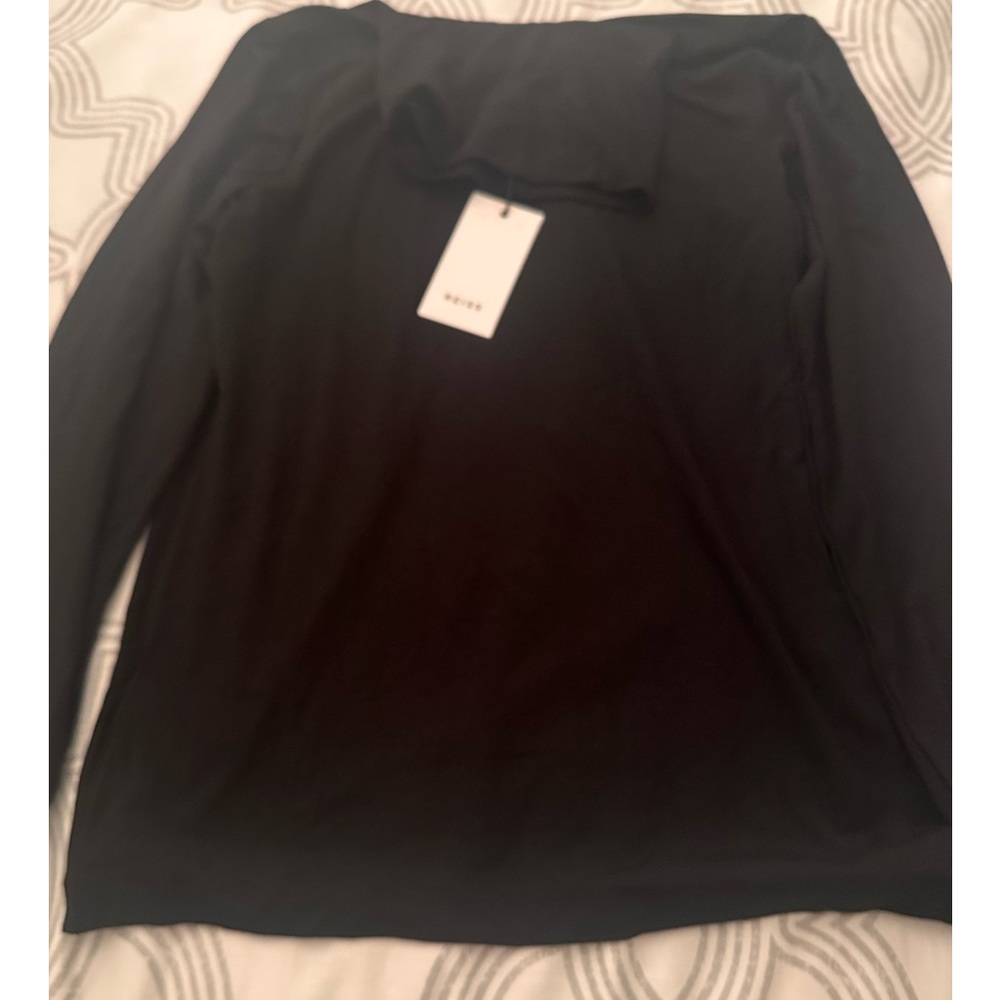 NWT REISS black turtleneck